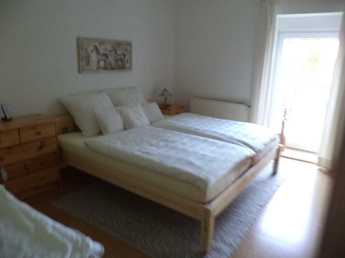 Farschweiler Ferienappartment Mit Schlafzimmer מראה חיצוני תמונה