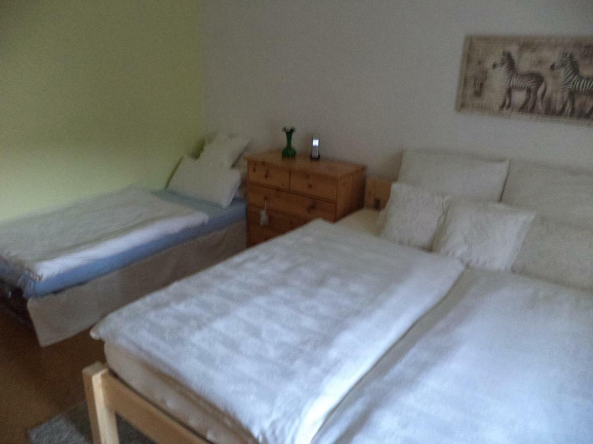 Farschweiler Ferienappartment Mit Schlafzimmer מראה חיצוני תמונה